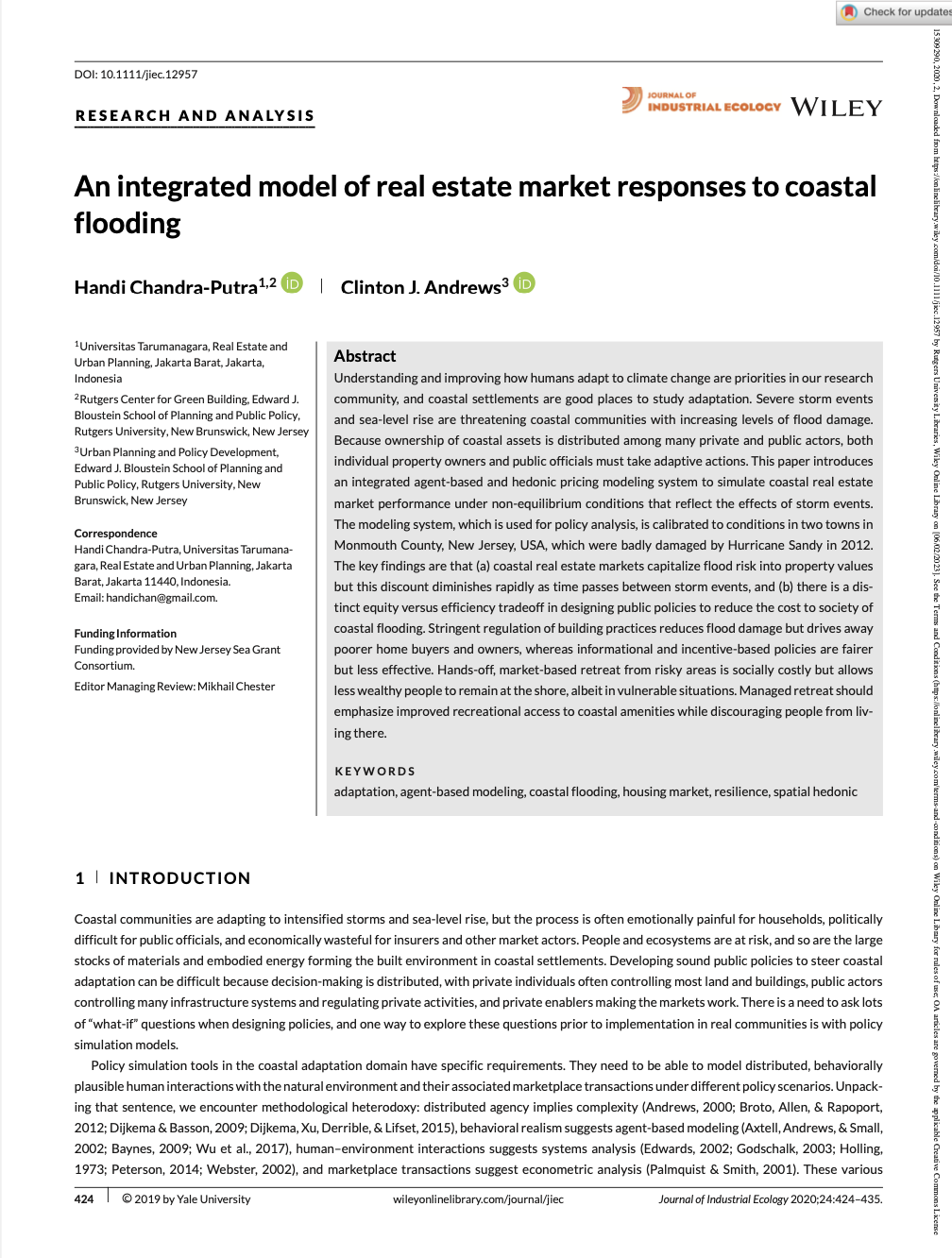 An integrated model of the real estate market responses to coastal flooding